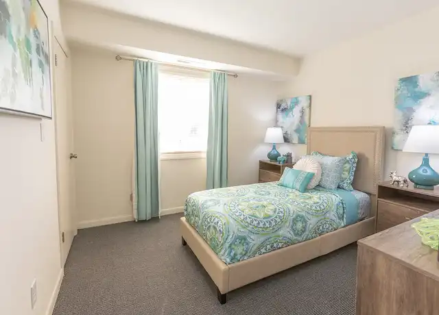 Property at Lawyers Hill Apartments - 7234 Montgomery Rd, Elkridge, MD, 21075, 1-2 bed, 1 bath, [object Object]