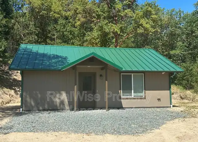 Property at 4780 Williams Hwy, Grants Pass, OR, 97527, 2 beds, 1 bath, [object Object]