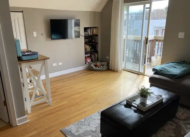 Property at 1725 W Ellen St Unit 3R, Chicago, IL, 60622, 1 bed, 1 bath, [object Object]