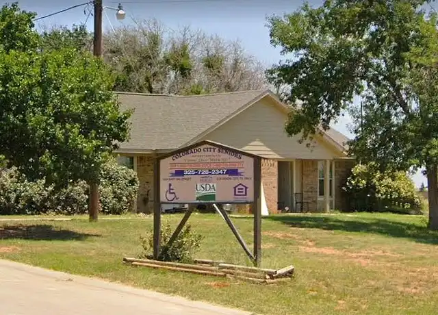 Property at 1324 E 10th St, Colorado City, TX, 79512, 1 bed, 1 bath, [object Object]