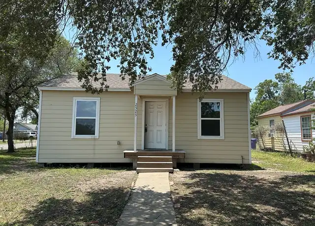 Property at 2525 Cleo St, Corpus Christi, TX, 78405, 3 beds, 1 bath, [object Object]