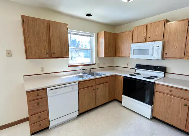 Property at 4336 Angela Ct Unit 1, Schenectady, NY, 12304, 2 beds, 1 bath, [object Object]