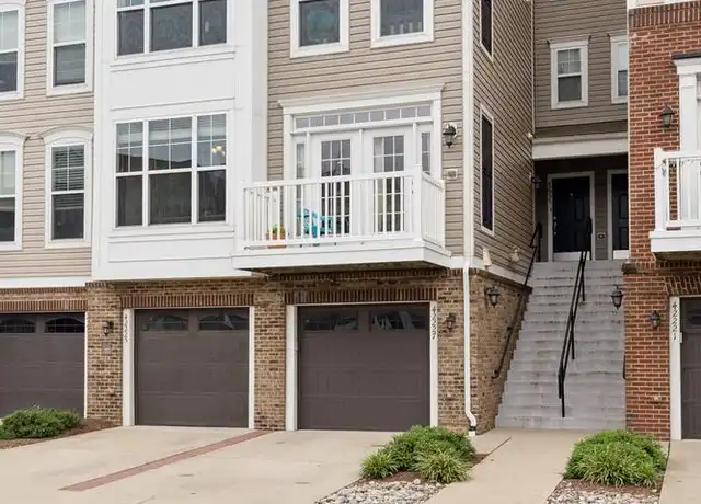 Property at 42227 Canary Grass Sq, Aldie, VA, 20105, 2 beds, 2.5 baths, [object Object]