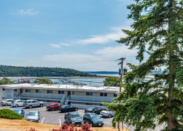 Photo of 861 SE Regatta Dr #103, Oak Harbor, WA 98277