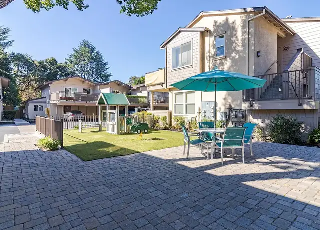 Photo of 2320 Westcliffe Ln, Walnut Creek, CA 94597