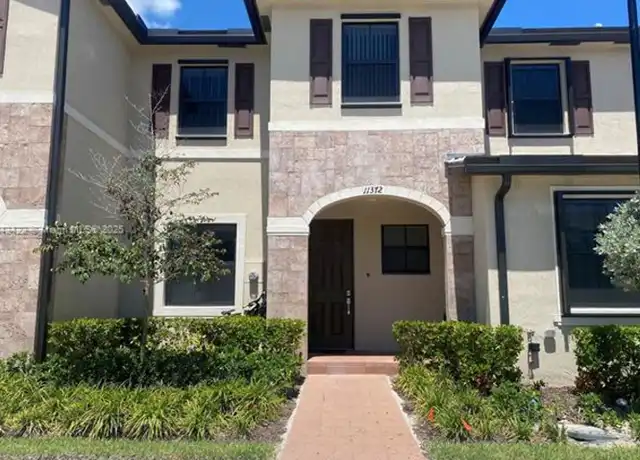 Property at 11372 W 34th Way, Hialeah, FL, 33018, 3 beds, 2 baths, [object Object]