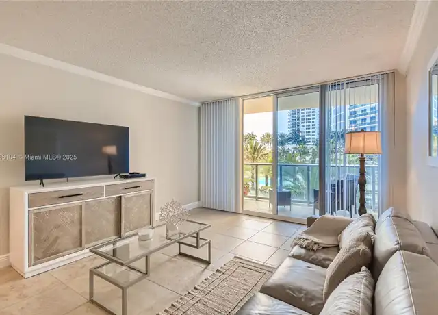 Property at 2501 S Ocean Dr #316, Hollywood, FL, 33019, 1 bed, 1.5 baths, [object Object]