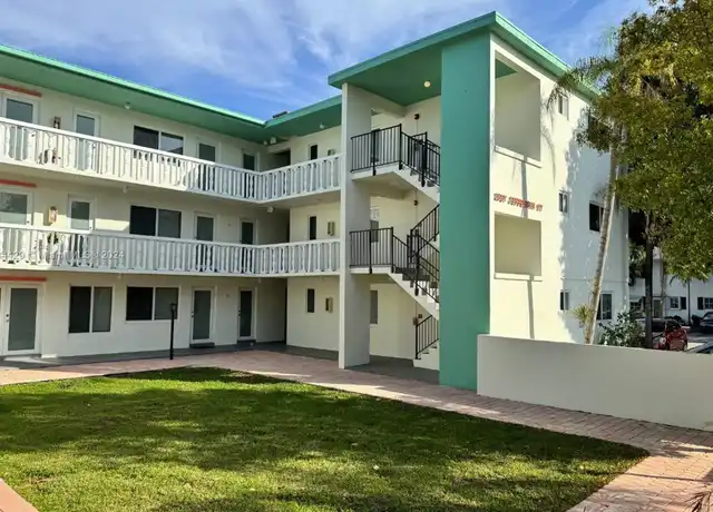 Property at 1857 Jefferson St, Hollywood, FL, 33020, 1 bed, 1 bath, [object Object]