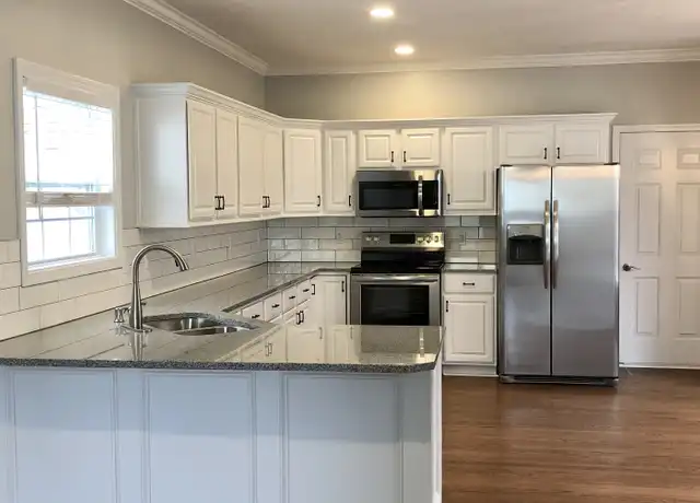 Property at 230 Heritage Ln, Carmel, IN, 46032, 3 beds, 2.5 baths, [object Object]