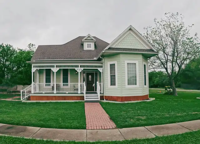 Property at 309 S Lexington St, Manor, TX, 78653, 2 beds, 2 baths, [object Object]