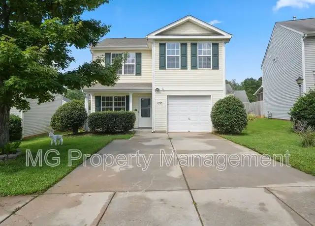 Property at 7904 McGarry Trl, Charlotte, NC, 28214, 3 beds, 2.5 baths, [object Object]