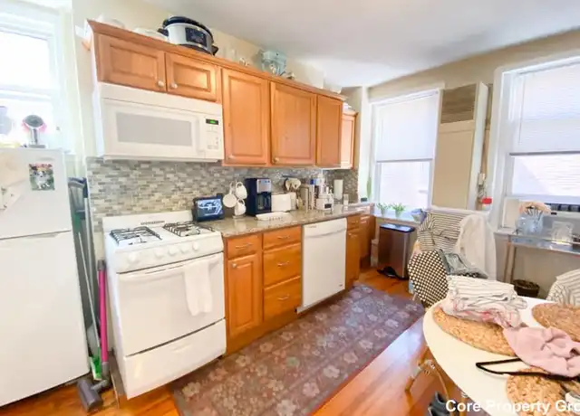 Property at 6 Hull St, Boston, MA, 02113, 0 beds, 1 bath, [object Object]