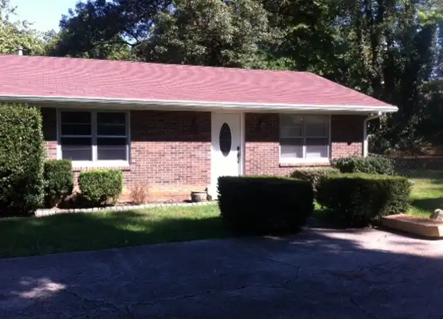 Property at 700 New St, Radcliff, KY, 40160, 2 beds, 1 bath, [object Object]