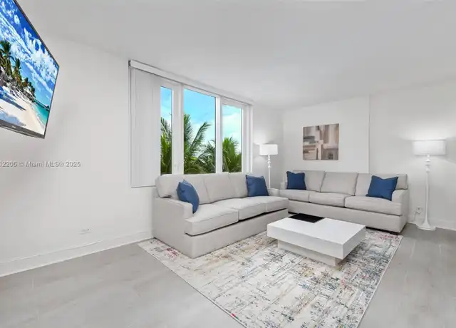 Property at 2301 Collins Ave #328, Miami Beach, FL, 33139, 0 beds, 1 bath, [object Object]