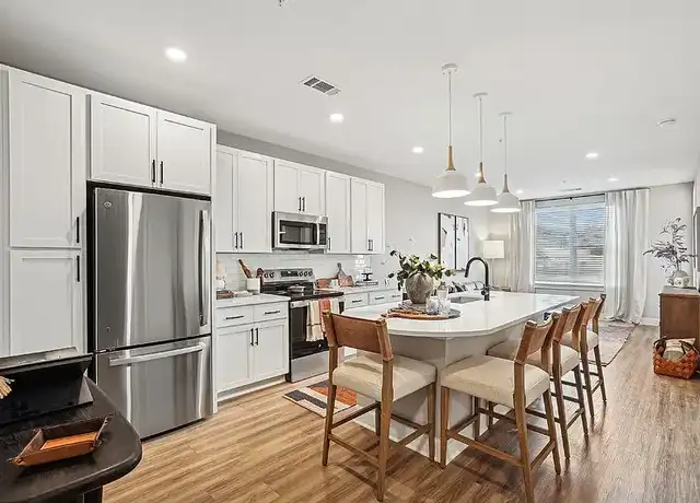Property at The Perch - 719 Gesco St, Charlotte, NC, 28208, 1-2 bed, 1-2 bath, [object Object]