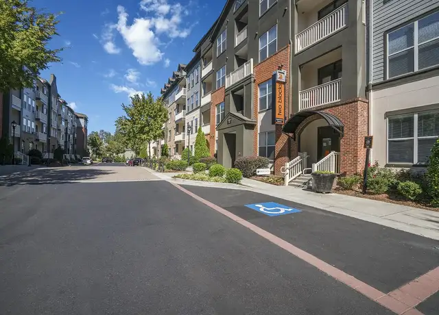 Photo of 4000 Dunwoody Park, Dunwoody, GA 30338