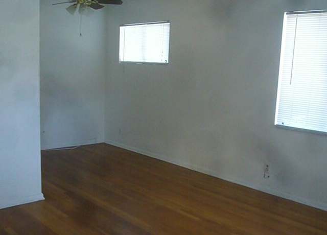 Photo of 938 Arroyo Dr Unit B, South Pasadena, CA 91030