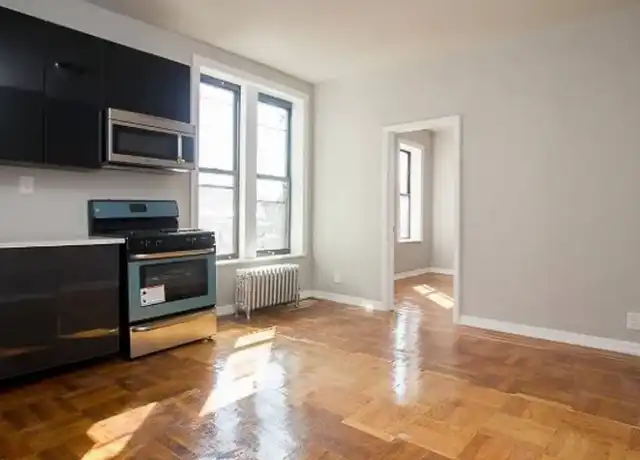 Property at 212 Elm St NW Unit 3, Washington, DC, 20001, 4 beds, 2 baths, [object Object]