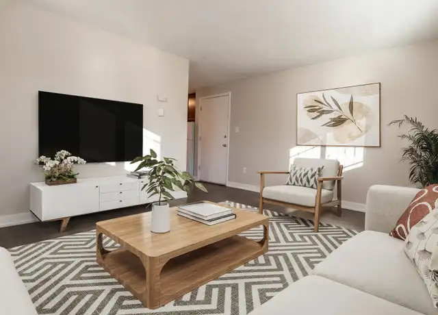 Property at 1627 Geneva St, Aurora, CO, 80010, 1 bed, 1 bath, [object Object]