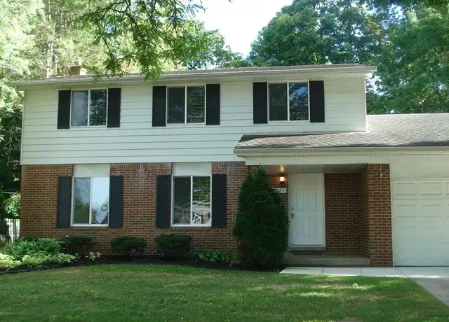 Property at 1724 Hamman Dr, Troy, MI, 48085, 4 beds, 2.5 baths, [object Object]