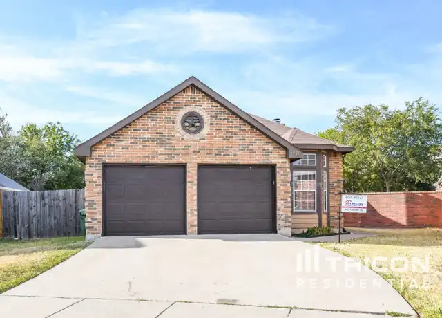 Property at 6901 Driffield Cir, North Richland Hills, TX, 76182, 3 beds, 2 baths, [object Object]