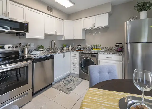 Photo of 3445 Carlton Arms Dr, Tampa, FL 33614
