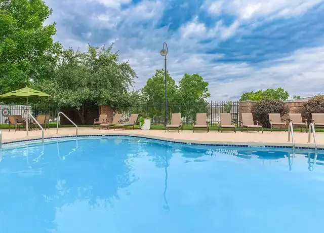 Property at The Woodlands Of Brookfield - 790 Lakeview Dr, Brookfield, WI, 53045, 2-3 beds, 2 baths, [object Object]