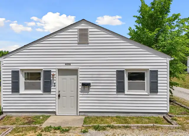 Property at 422 Longwood Ave Unit A, Farmville, VA, 23901, 2 beds, 1 bath, [object Object]