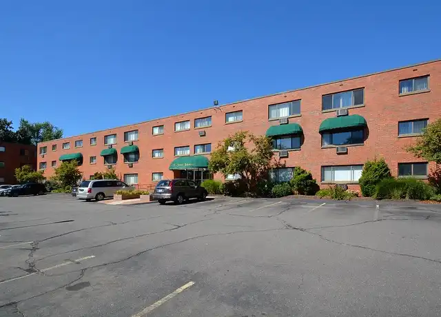 Property at South Adams - 40 Olcott St, Manchester, CT, 06040, 1-2 bed, 1 bath, [object Object]
