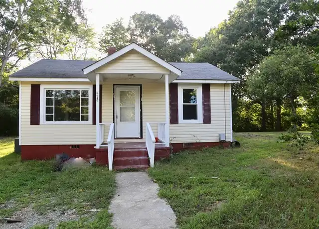 Property at 615 Marion St, Badin, NC, 28009, 3 beds, 1 bath, [object Object]