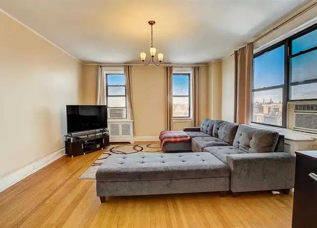 Property at 2600 John F. Kennedy Blvd, Jersey City, NJ, 07306, 1 bed, 1 bath, [object Object]