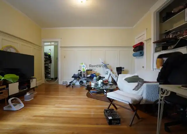Property at 1128 Commonwealth Ave, Allston, MA, 02134, 1 bed, 1 bath, [object Object]