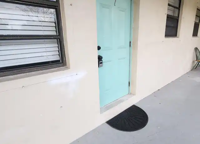 Property at 321 N K St Unit 10, Lake Worth Beach, FL, 33460, 1 bed, 1 bath, [object Object]