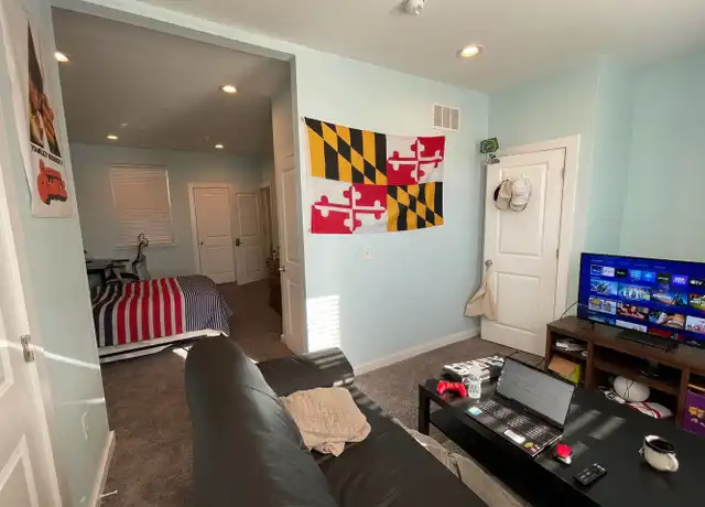 Property at 1411 W Thompson St Unit 2, Philadelphia, PA, 19121, 4 beds, 6 baths, [object Object]