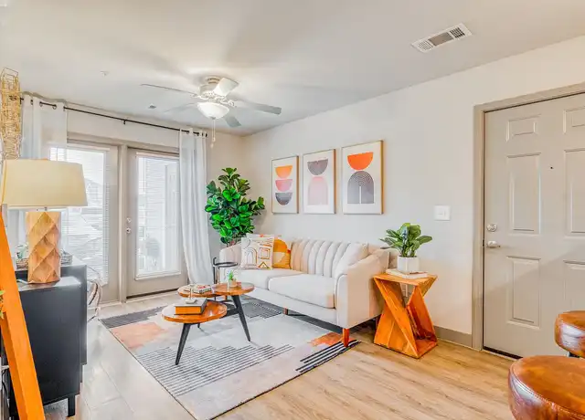 Property at Parc at Opelika - 1375 McCoy St, Opelika, AL, 36801, 1-2 bed, 1-2 bath, [object Object]