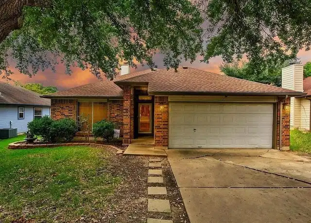 Property at 1901 Holly Springs Dr, Taylor, TX, 76574, 3 beds, 2 baths, [object Object]