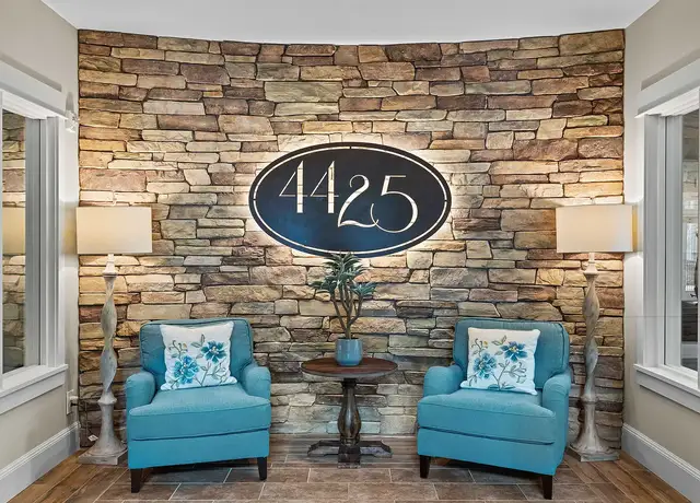 Photo of 4425 Harbor Country Dr, Gig Harbor, WA 98335