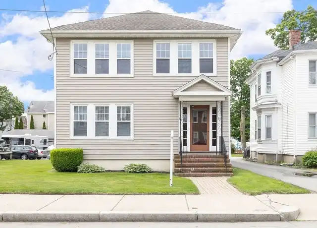 Property at 62 Vernon St Unit 62, Waltham, MA, 02453, 3 beds, 1 bath, [object Object]