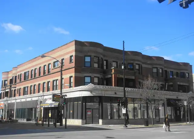 Property at 1008 W Argyle St Unit 2E, Chicago, IL, 60640, 2 beds, 1 bath, [object Object]