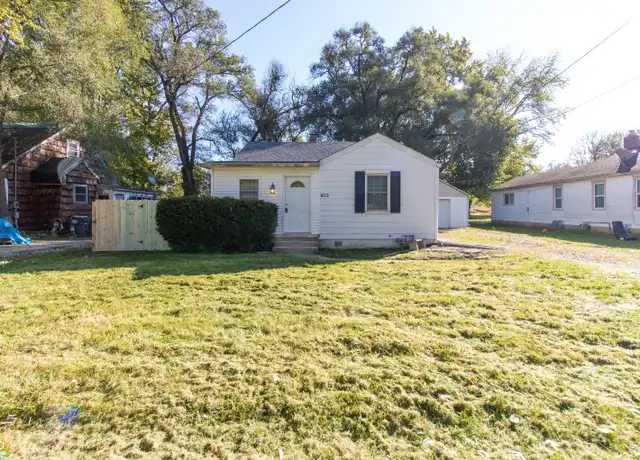 Property at 612 Alexandria Pike, Anderson, IN, 46012, 3 beds, 1.5 baths, [object Object]