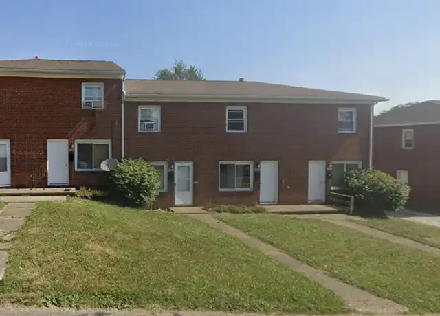 Property at 1339 21st St NE Unit 1401, Canton, OH, 44714, 2 beds, 1 bath, [object Object]