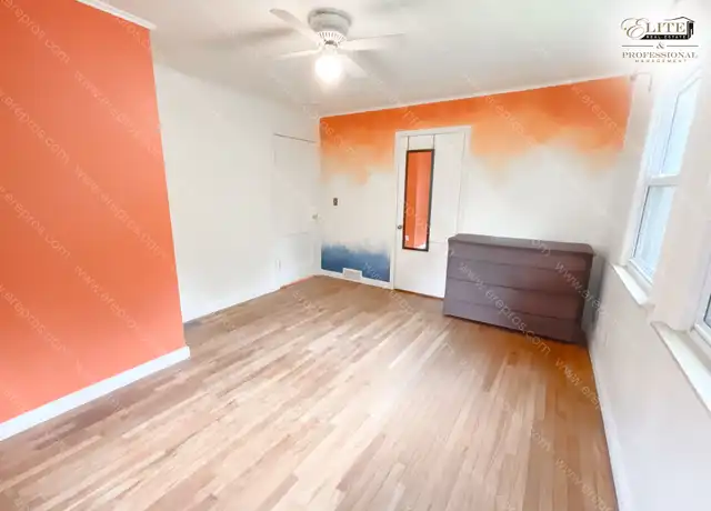 Property at 213 W Summit St, Ann Arbor, MI, 48103, 4 beds, 2 baths, [object Object]