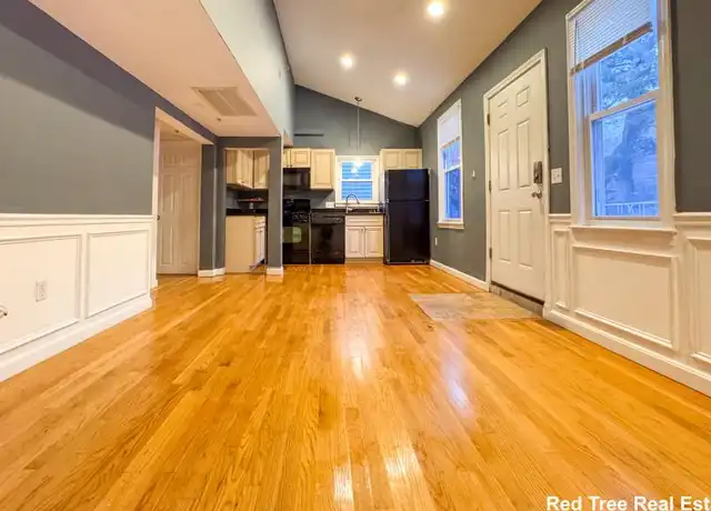 Property at 89 Spring St, Cambridge, MA, 02141, 3 beds, 1 bath, [object Object]