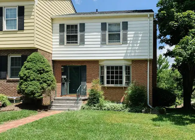 Property at 2712 Wellesley Ct, Blacksburg, VA, 24060, 3 beds, 2.5 baths, [object Object]