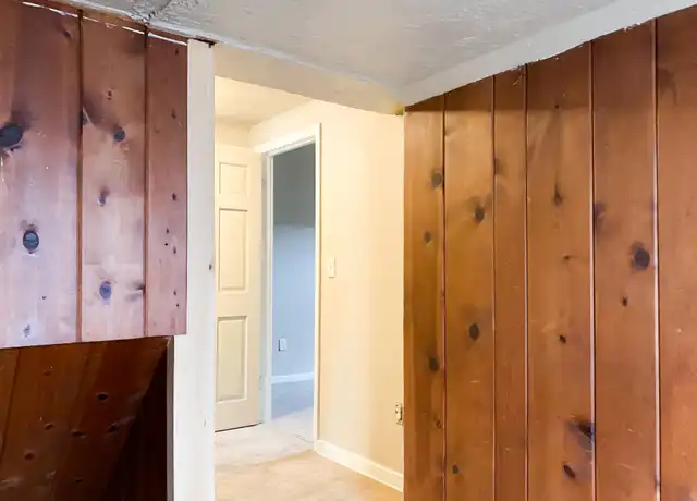 Property at 1142 E Indiana Ave Unit B, South Bend, IN, 46613, 1 bed, 1 bath, [object Object]