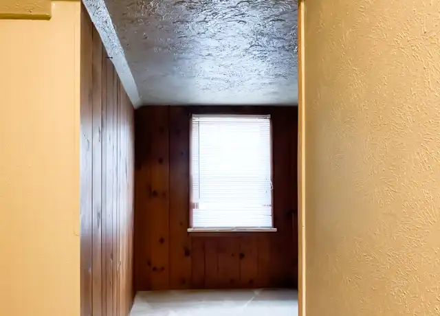 Property at 1142 E Indiana Ave Unit B, South Bend, IN, 46613, 1 bed, 1 bath, [object Object]