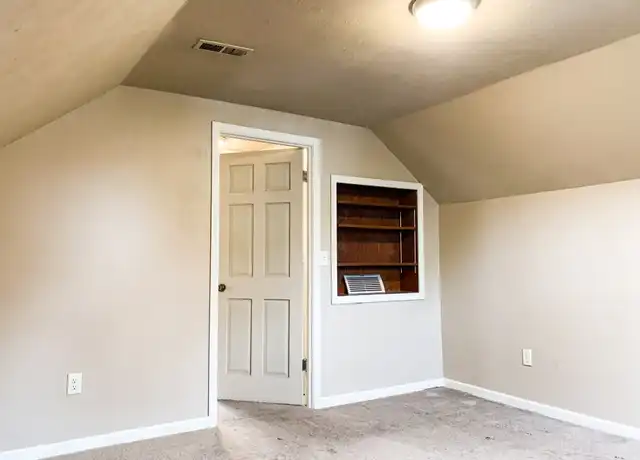 Property at 1142 E Indiana Ave Unit B, South Bend, IN, 46613, 1 bed, 1 bath, [object Object]
