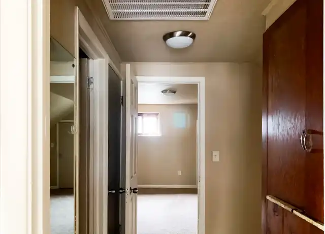 Property at 1142 E Indiana Ave Unit B, South Bend, IN, 46613, 1 bed, 1 bath, [object Object]