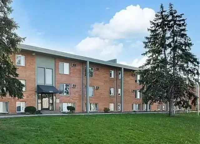 Property at Phalen Village - 1505 Westminster St, Saint Paul, MN, 55130, 1 bed, 1 bath, [object Object]