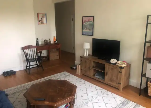 Property at 32 Stearns Rd, Brookline, MA, 02446, 1 bed, 1 bath, [object Object]